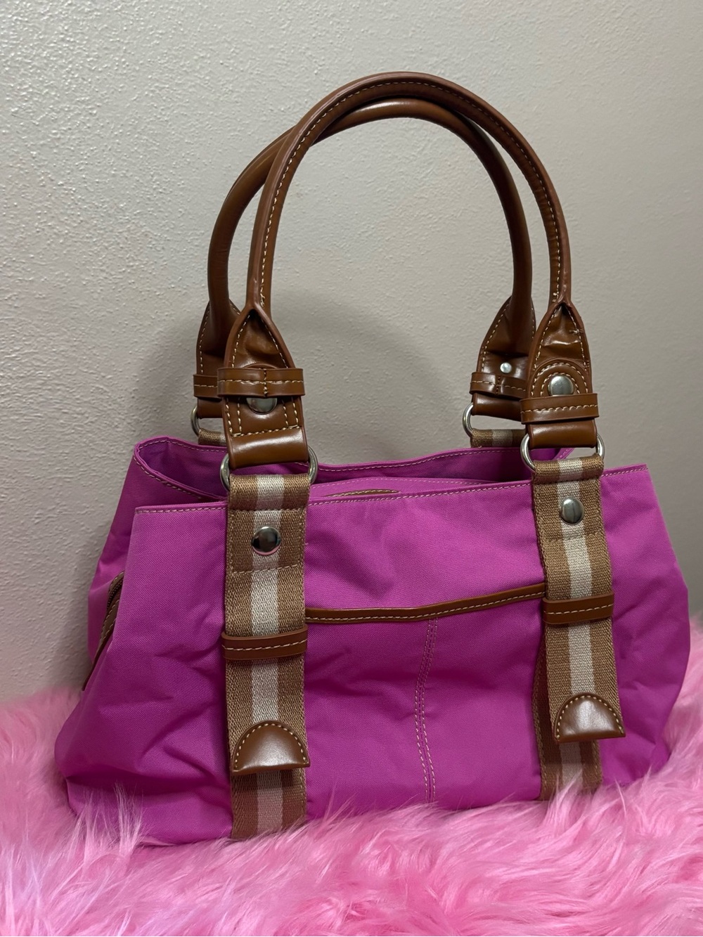 Women’s Pink/purple Tote Handbag with Brown Trim and umbrella included